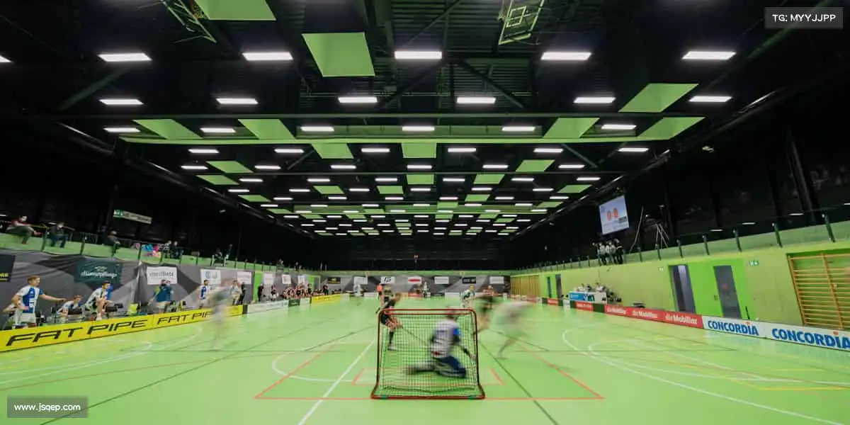 <strong>DB电竞官网</strong>健身房的每一次发力，都是对生活的热爱！💪